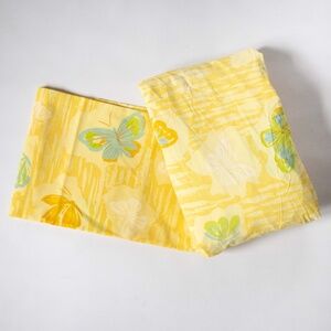 Full Fitted Sheet + One Pillowcase | Vintage Pequot Flutter Bye Butterfly